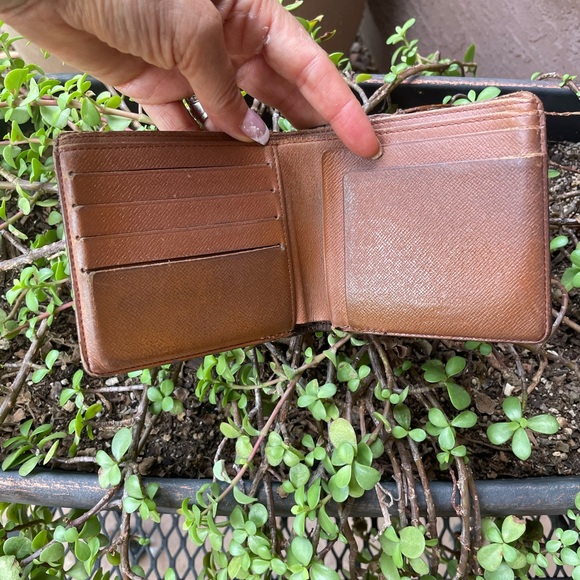 Louis Vuitton men’s Wallet - Picture 5 of 15